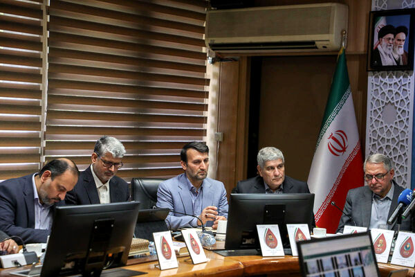 آیین بزرگداشت  اولین سالگرد شهدای فرهنگی و دانش آموز دفاع مقدس 12 روزه