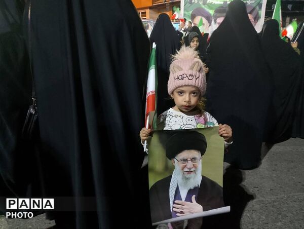اجتماع مردمی بیعت با رهبر انقلاب در گلوگاه