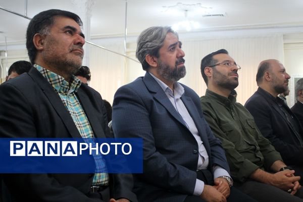 آیین تجلیل از طلایه‌داران پانایی خبر در همدان 