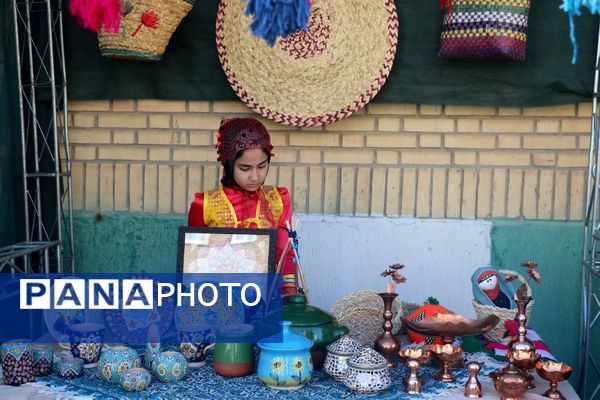 جشنواره ماها در دبستان دخترانه بعثت ۲؛ روزی پر از شادی و خلاقیت