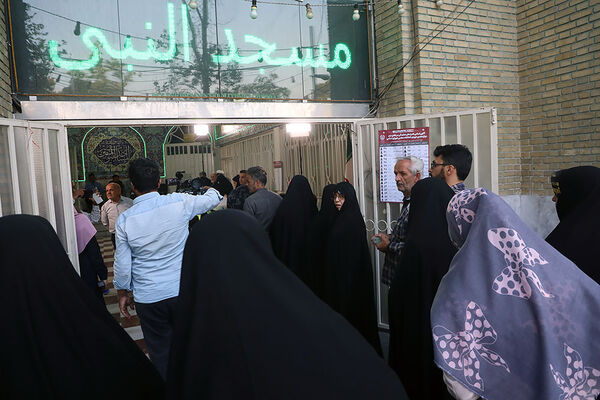 مرحله دوم انتخابات مجلس دوازدهم شورای اسلامی در مسجدالنبی میدان نبوت