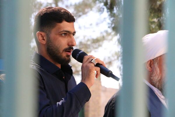 آیین غبارروبی و گلباران مزار شهدا در آستان امامزاده بی‌بی سکینه خاتون (س)