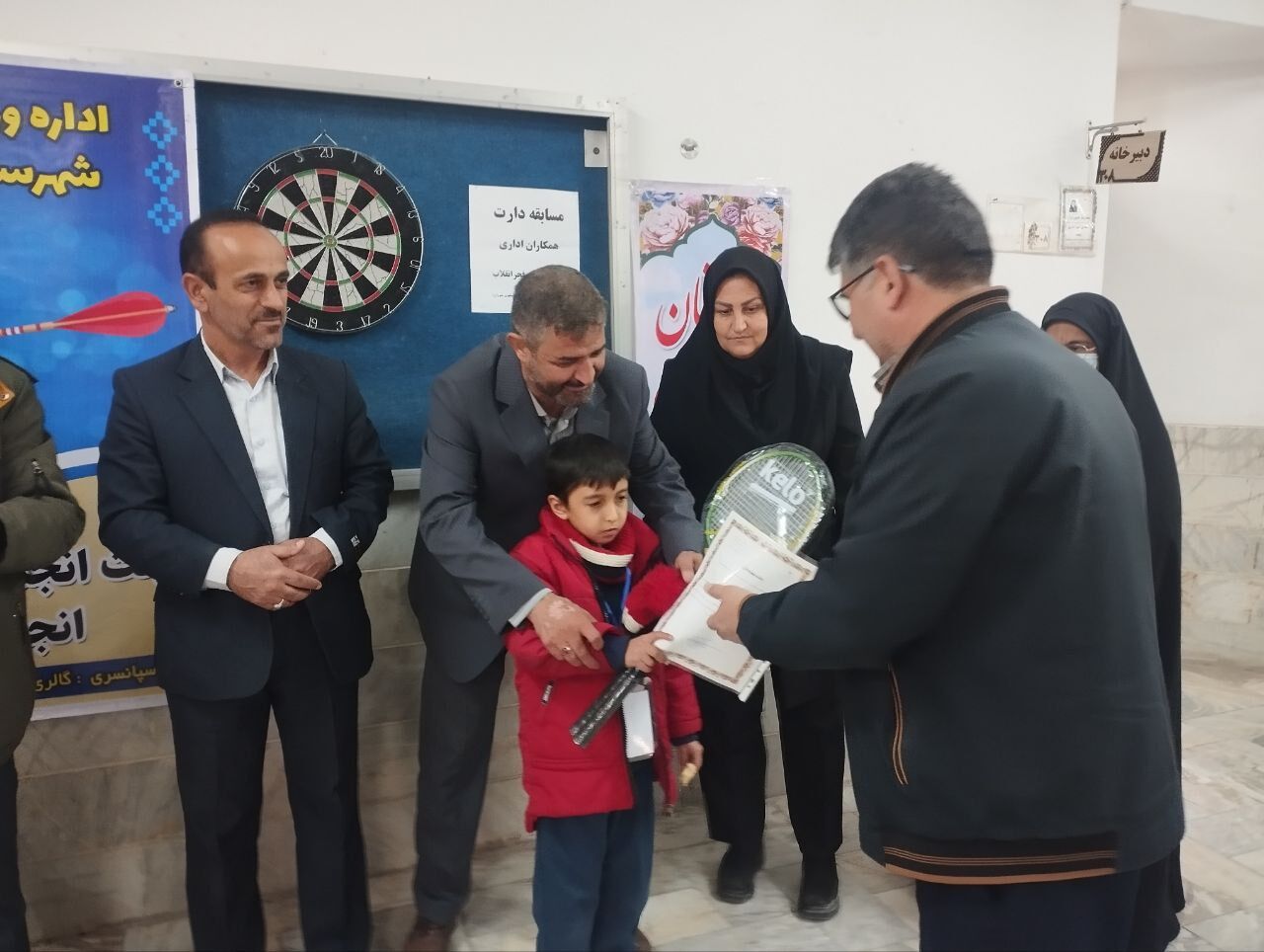 برگزاری مسابقات دارت ویژه کادر اداری آموزش پرورش شهرستان شیروان