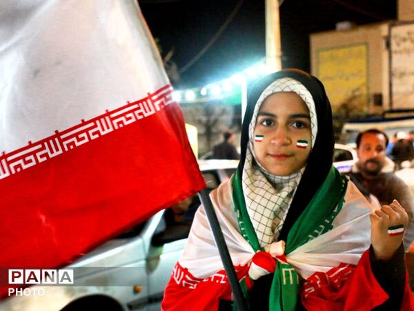 جشن روز دختر و نمایش اقتدار ملی در دهه کرامت