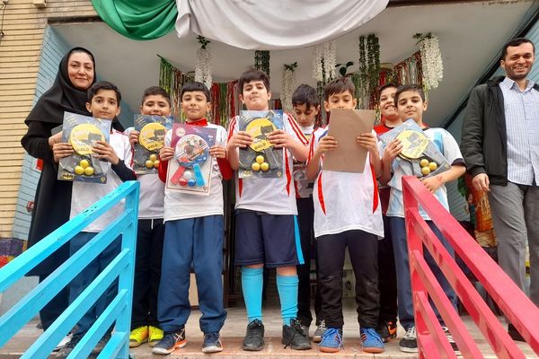 «جام اقتدار» در دبستان پانزده خرداد ناحیه دو شهرری 