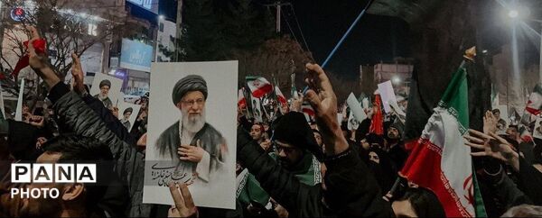 برگزاری سومین روز عزاداری رهبر شهید در نیشابور 
