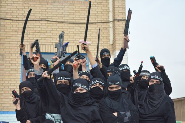 افتتاحیه طرح  «ایرانمون» در مدرسه شهدای گمنام بهارستان‌دو