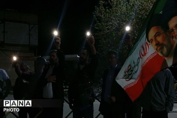 جمهوری اسلامی ایران مستقل متحد پیشرفته  و پیروز است