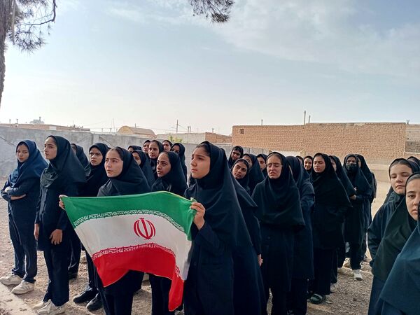 مراسم زنگ مهر در مدرسه مادرمهربان خلیل آباد