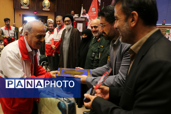 یادواره «سرو سرخ» گرامیداشت ۱۴۰ امدادگر شهید استان قم-2