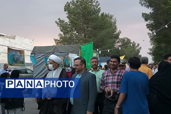 بازدید مسئولان رباط کریم از جشن کیلومتری عید غدیر