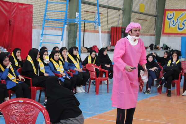 برگزاری اردوی تمشک در شهرستان گرمه 