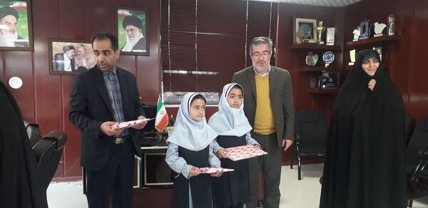 تقدیر از برگزیدگان طرح آموزش فن بیان، اجرا و سخنوری در شهرستان طرقبه شاندیز