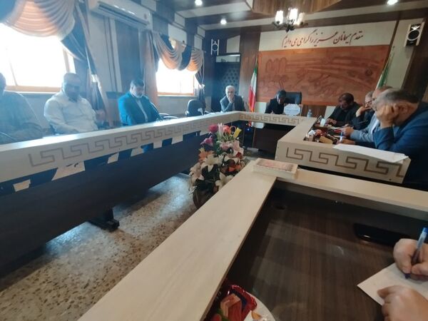 جلسه شورای آموزش و پرورش در عباس آباد