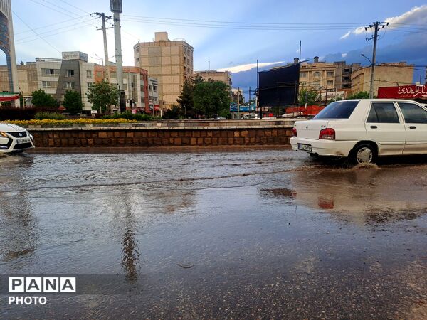 نیشابور در اوایل اردیبهشت میزبان باران شد 