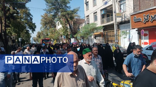 راهپیمایی مردم ولایتمدار شهرستان ورامین در محکومیت رژیم صهیونسیتی 