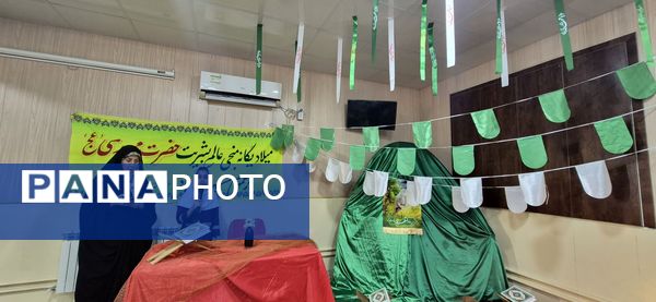 مراسم میلادیگانه منجی عالم بشریت 