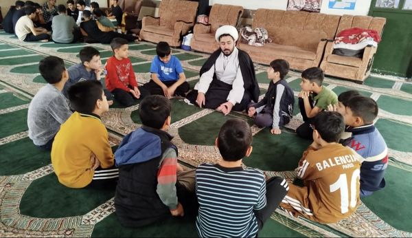 نسل نوجوان در مسیر خلوت خدا