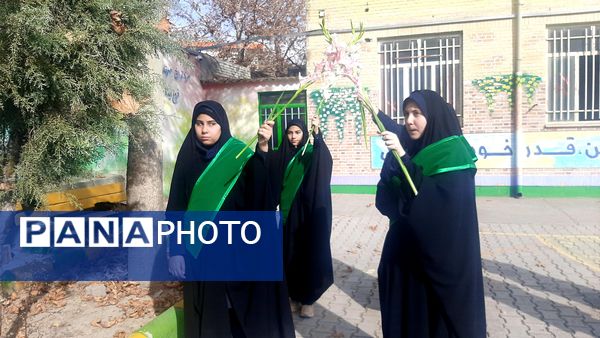 مانور زلزله در دبیرستان شاهد شهید حمامی ناحیه۶ مشهد