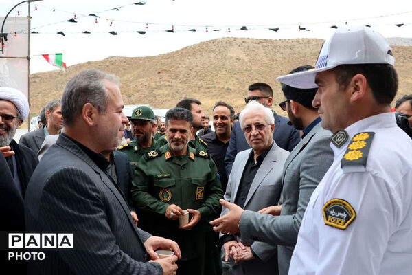 موکب بین‌راهی «رهبر شهیدم» در جاجرم 