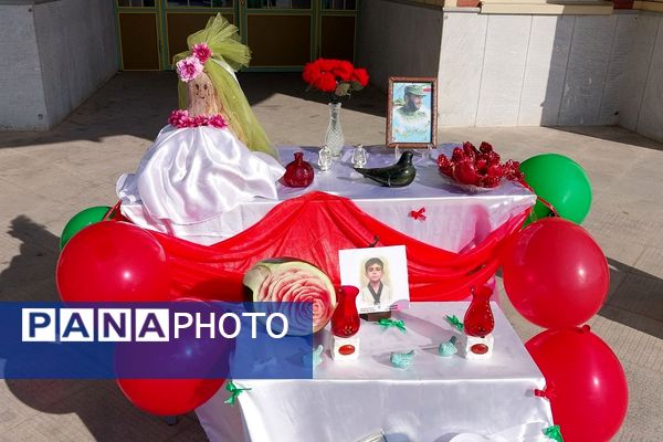 برنامه های شاد و متنوع به مناسبت شب یلدا در مدرسه منتصرین شاهد