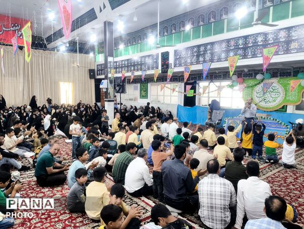 جشن باشکوه عید غدیر با حضور پرشور مردم در حسینیه حیدری فدافن 