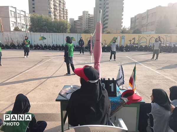 هفته تربیت بدنی در مدرسه عترت پاکدشت