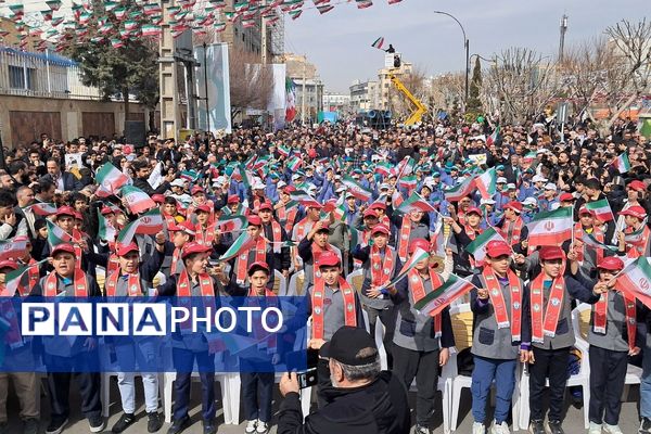 راهپیمایی ۲۲ بهمن، آینه تمام‌نمای همبستگی ملی