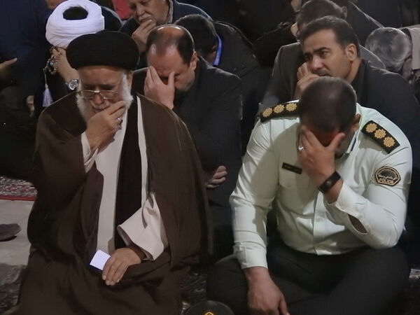 اجتماع بزرگ عزاداران شهدای خدمت در گلزار شهدای نیشابور