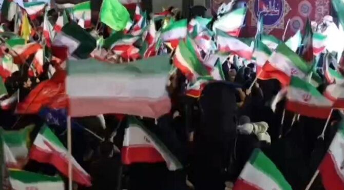 پیوند وطن با نیروی الهی