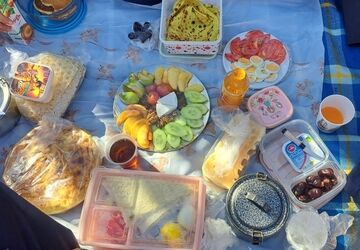 صبحانه‌ای به طعم سلامتی در دبیرستان زکیه