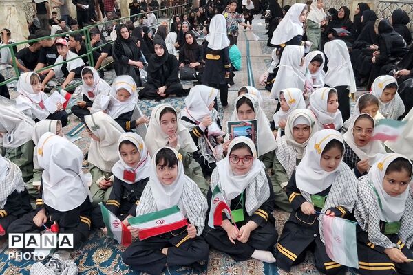 گرامیداشت هفته معلم در ناحیه دو شهرری 