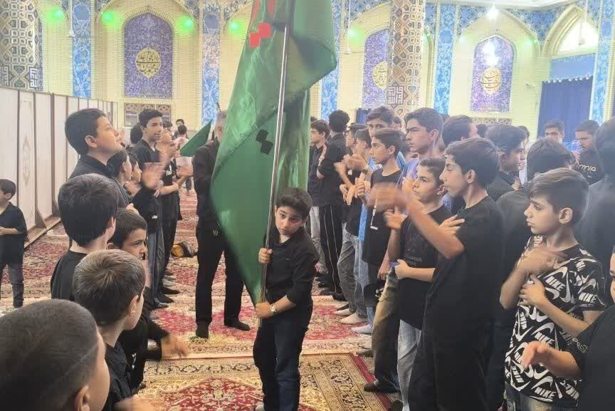 همایش «احلی من العسل» در حسینیه حیدر زرقان