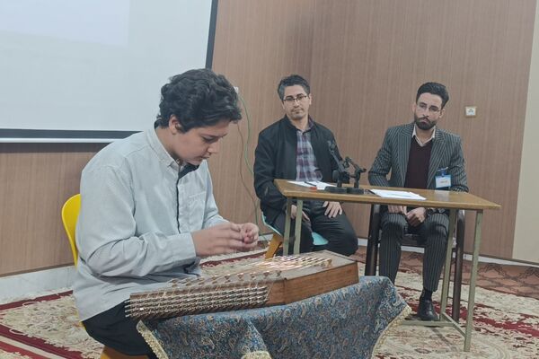 چهل و چهارمین جشنواه فرهنگی و هنری در رشته تک نوازی و همنوازی در نیشابور