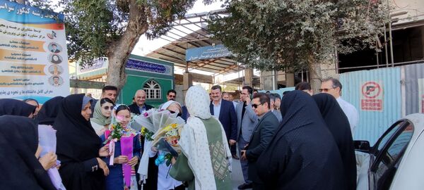 استقبال از دانش آموز شیروانی دارنده مدال برنز جهانی المپیاد علوم زمین