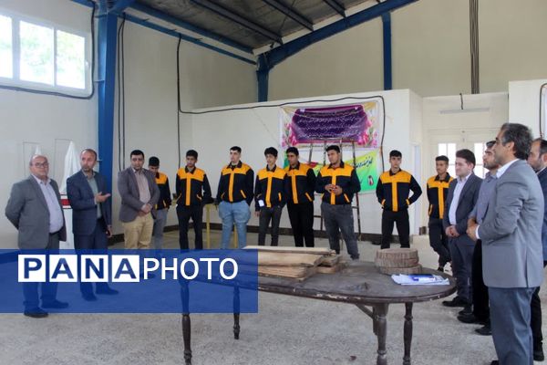 بانگ سپاس معلم در مدارس گلوگاه 