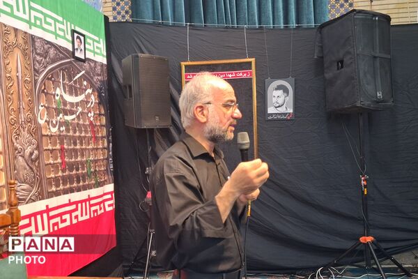 طنین نوای عاشورایی نوجوانان کازرونی در سوگواره «احلی من العسل»
