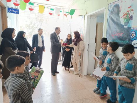 معلم فداکار بوشهری تجلیل شد
