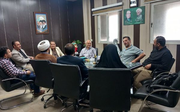 دیدار مسئولان شهرستان قرچک با خبرنگاران پیشکسوت به مناسبت روز خبرنگار