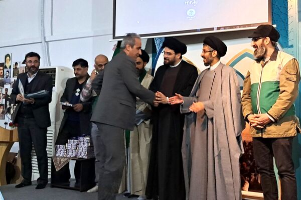 همایش تجلیل از مدیران کانون‌های خدمت رضوی قم