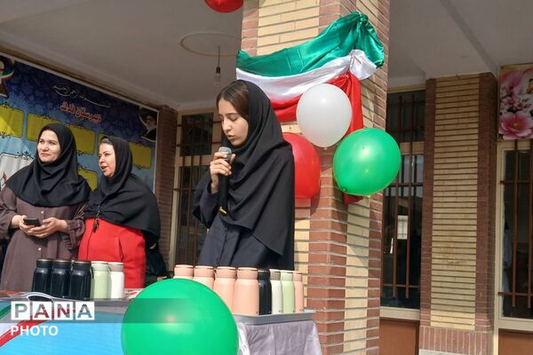 المپیاد ورزشی درون مدرسه‌ای به مناسبت هفته تربیت‌بدنی در دبیرستان دخترانه فدک