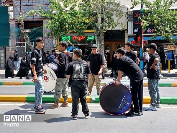 عاشورا؛ روایت دلدادگی در قاب اشک و ارادت 