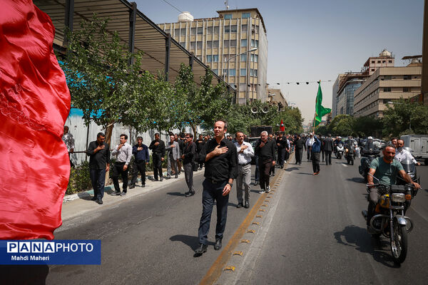مراسم سوگواری «در امتداد عاشورا»
