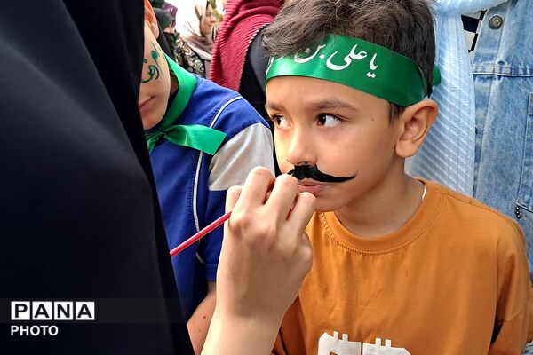 برگزاری مراسم دهه کرامت در بهارستان