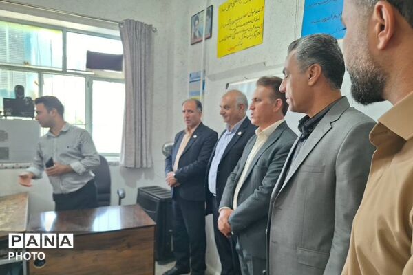 طنین زنگ مهر و مقاومت در مدارس خفر