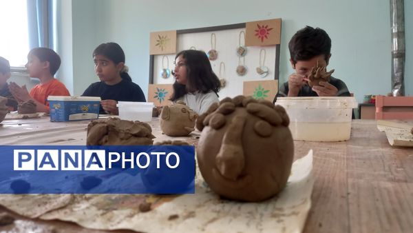 کلاس‌های تابستانه کانون پرورش فکری کودک و نوجوان فرخشهر 