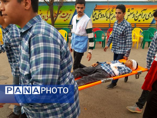 مانور زلزله و ایمنی در مدارس شهرستان ورامین 