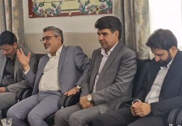 بازدید مسئولان آموزش‌وپرورش یزد از مدارس شهرستان اشکذر 