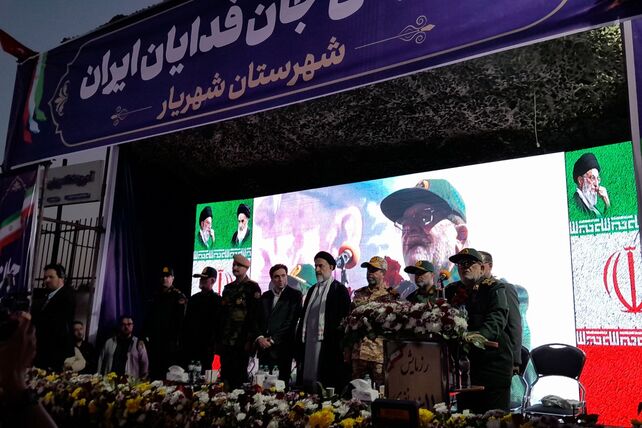 «جانفدایان ایران»؛ شکوه همدلی ۱۱۰ هزار نفر در یک قاب