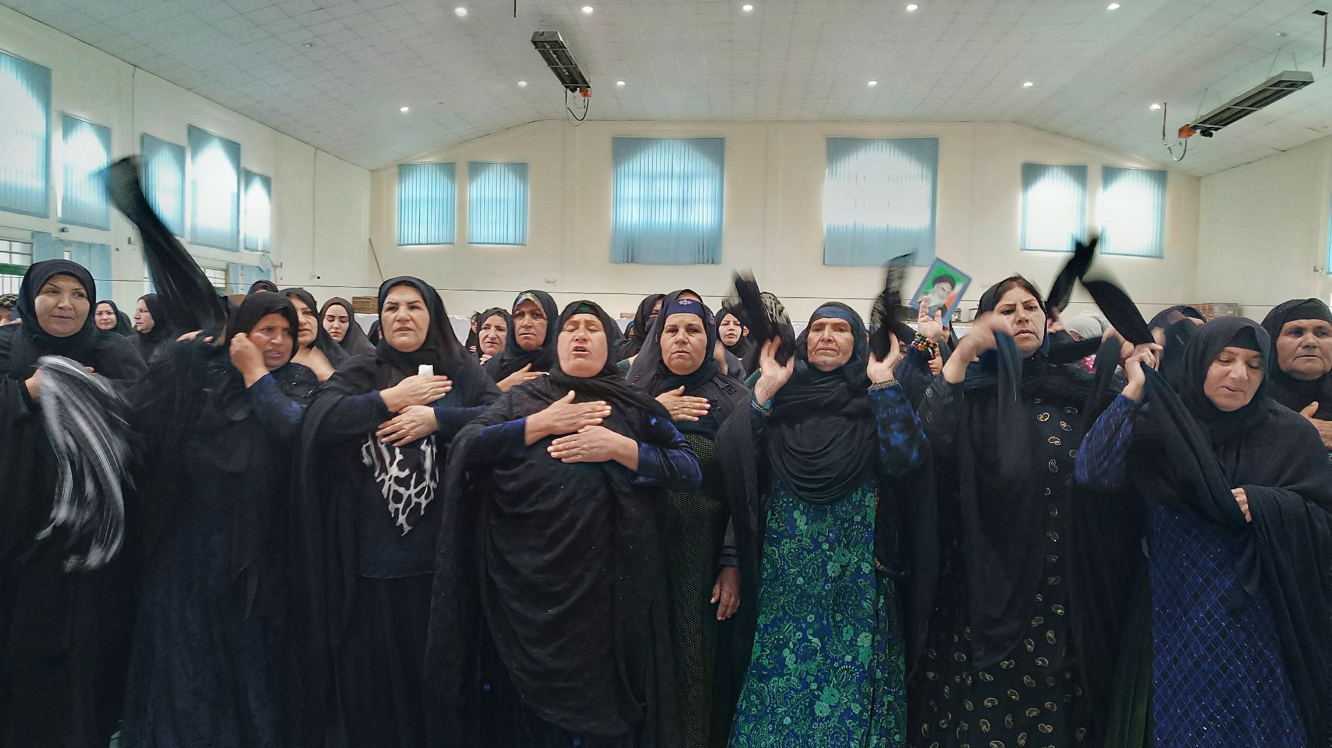 دعای خیر مردم مارگون برای سربلندی رزمندگان اسلام